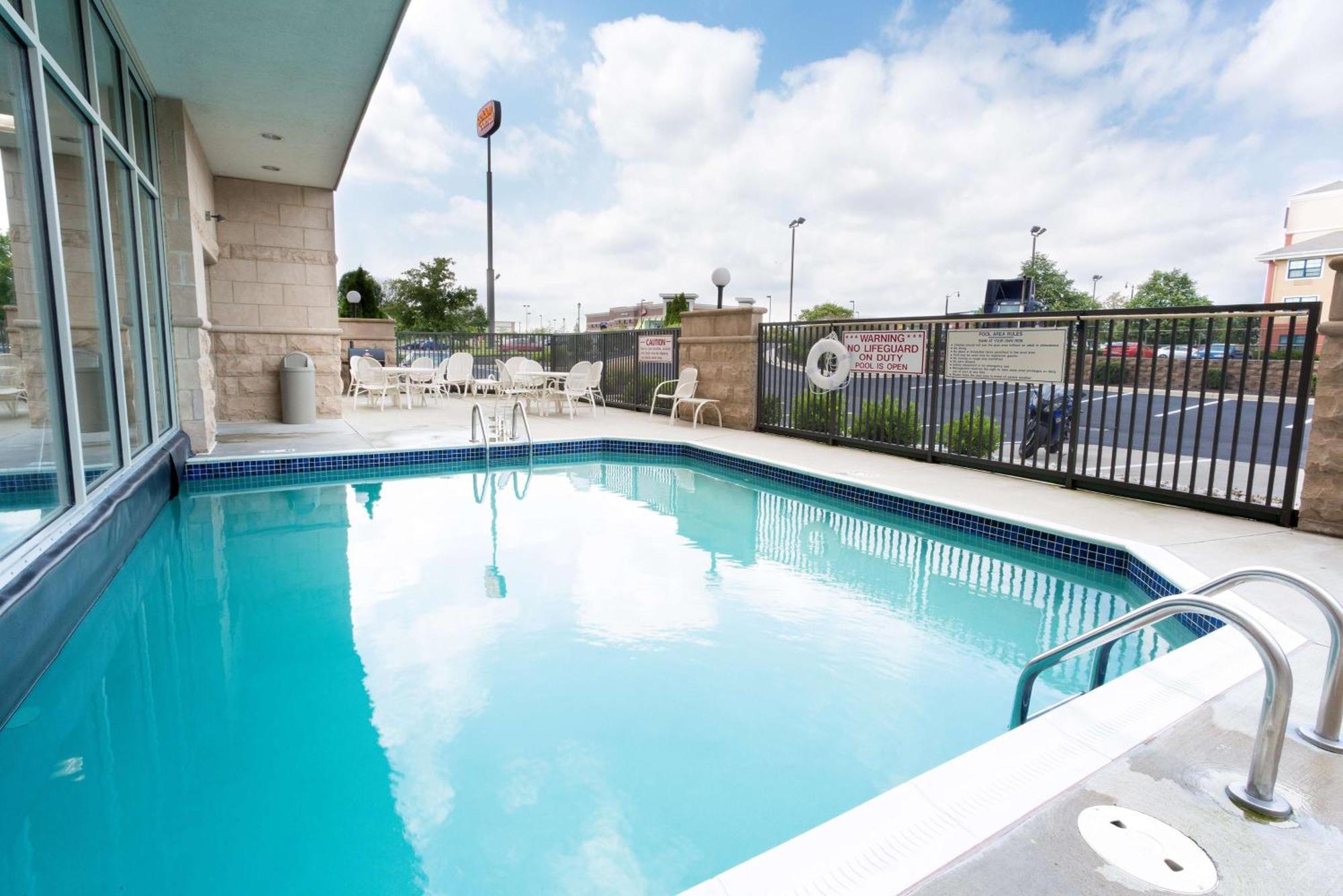 Drury Inn & Suites Dayton North מראה חיצוני תמונה